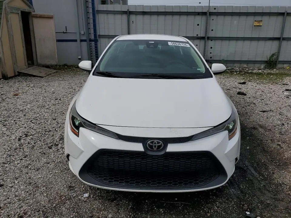 2022 TOYOTA COROLLA LE  