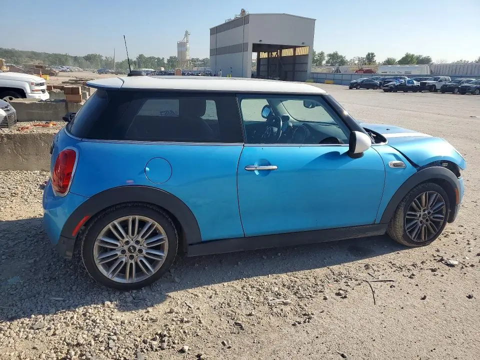2019 MINI COOPER   