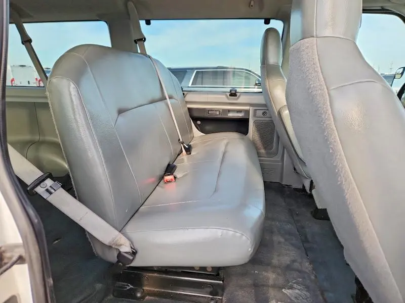 2011 FORD ECONOLINE E350 SUPER DUTY WAGON  