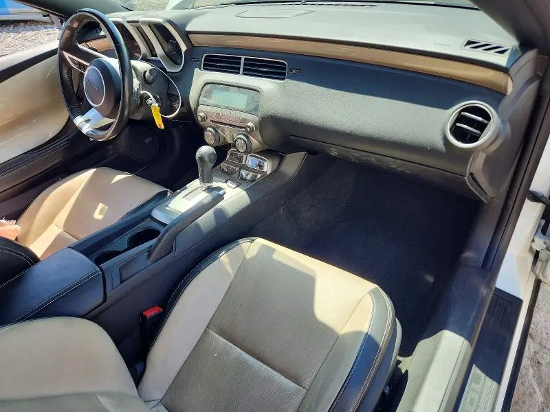 2011 CHEVROLET CAMARO LT  