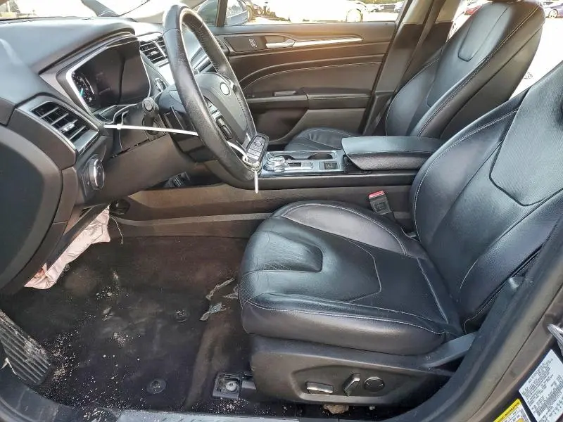 2019 FORD FUSION TITANIUM  