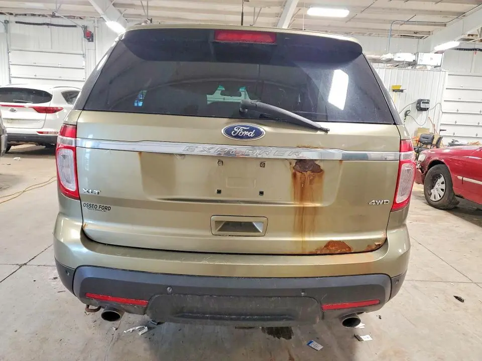 2012 FORD EXPLORER XLT  