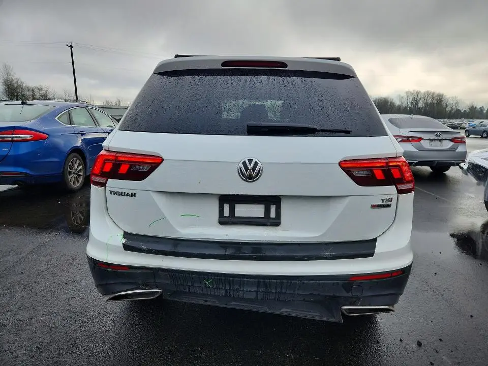 2018 VOLKSWAGEN TIGUAN S  