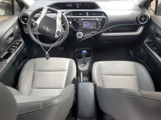 2017 TOYOTA PRIUS C   