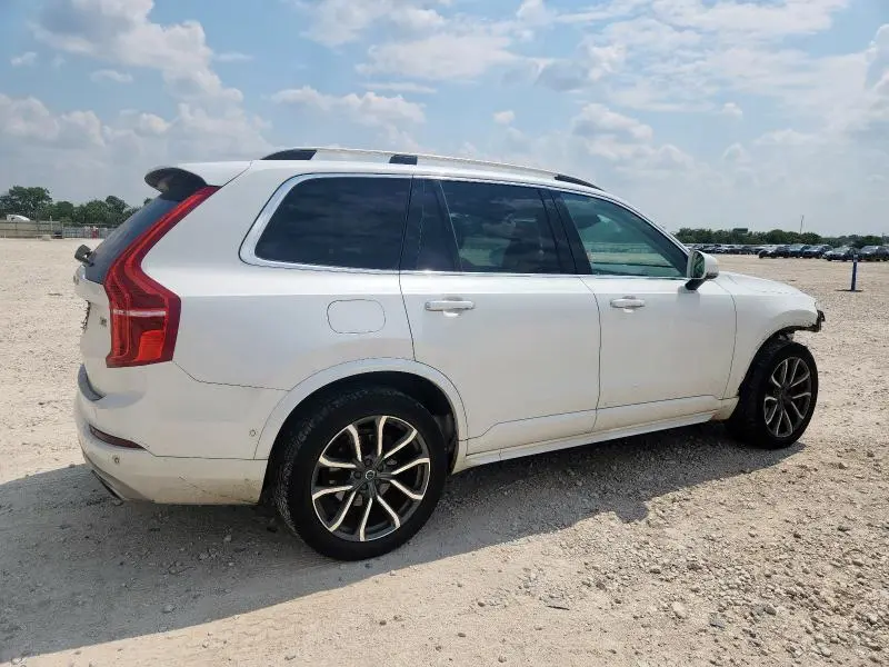 2017 VOLVO XC90 T6