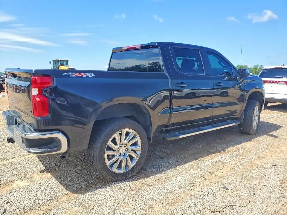 2023 CHEVROLET SILVERADO K1500 LT  