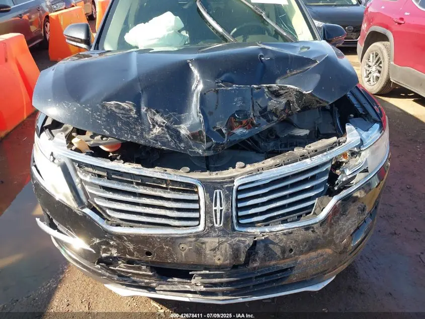 2016 LINCOLN MKC RESERVE