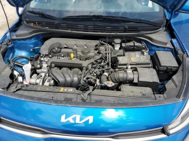 2023 KIA RIO LX  