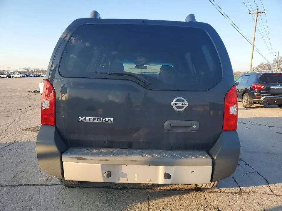 2011 NISSAN XTERRA X  