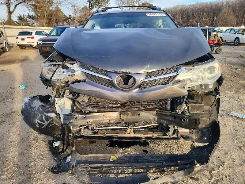 2013 TOYOTA RAV4 XLE  