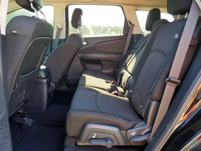 2020 DODGE JOURNEY SE  