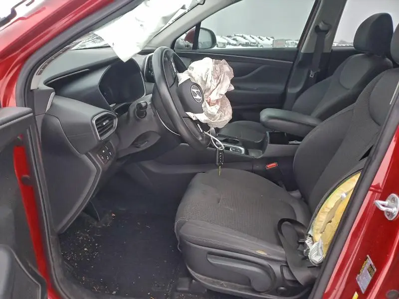 2019 HYUNDAI SANTA FE SE  