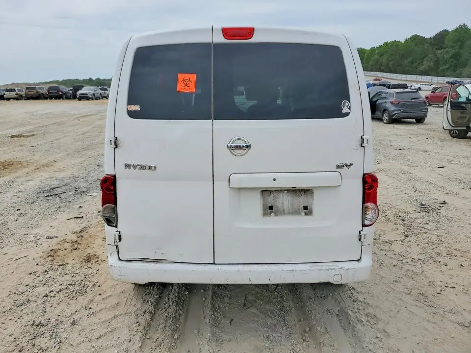 2018 NISSAN NV200 SV  