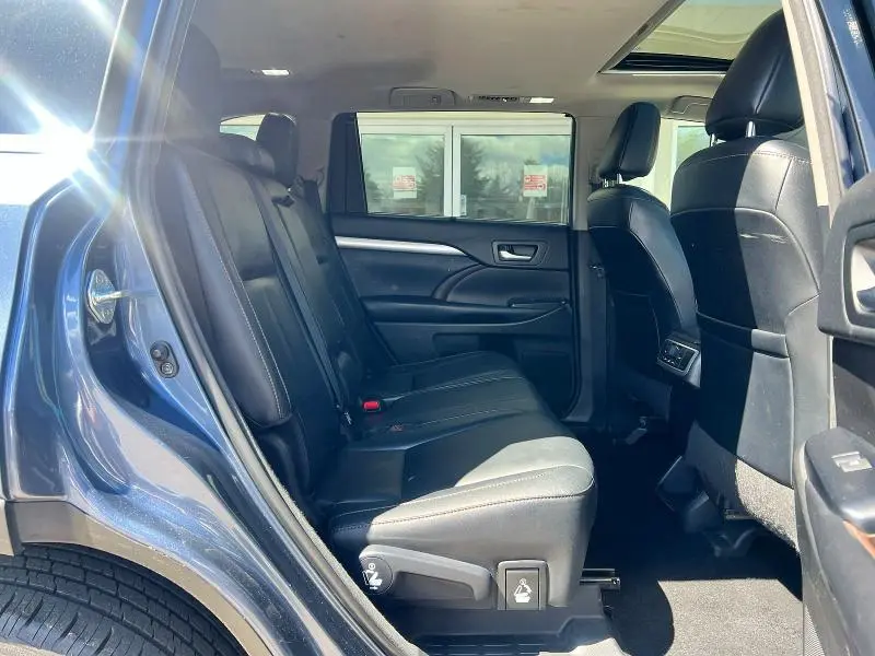 2018 TOYOTA HIGHLANDER XLE  