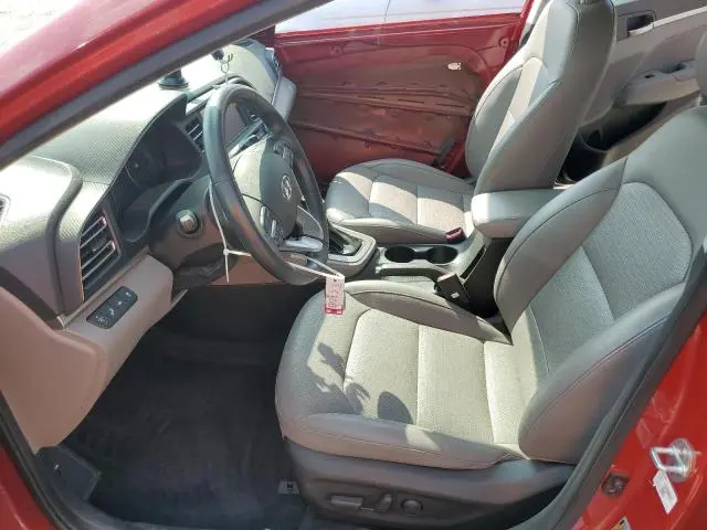 2020 HYUNDAI ELANTRA SEL  