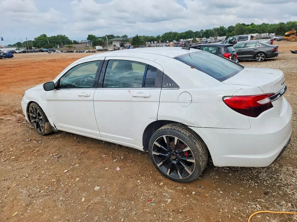 2012 CHRYSLER 200 TOURING  