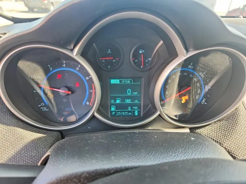 2015 CHEVROLET CRUZE LT  
