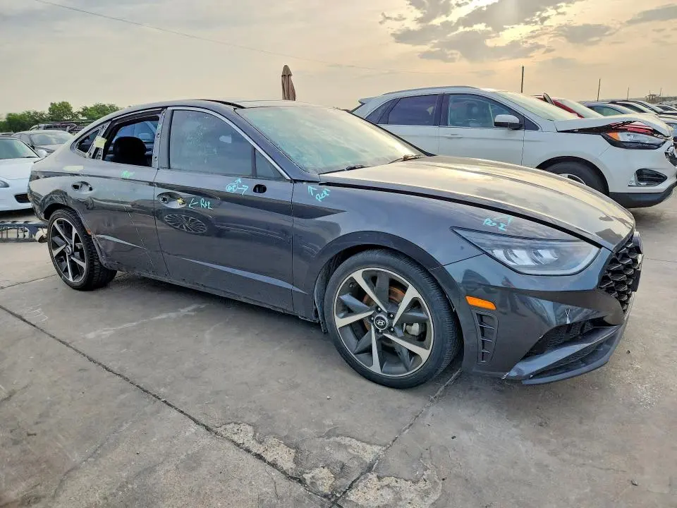 2022 HYUNDAI SONATA SEL PLUS  
