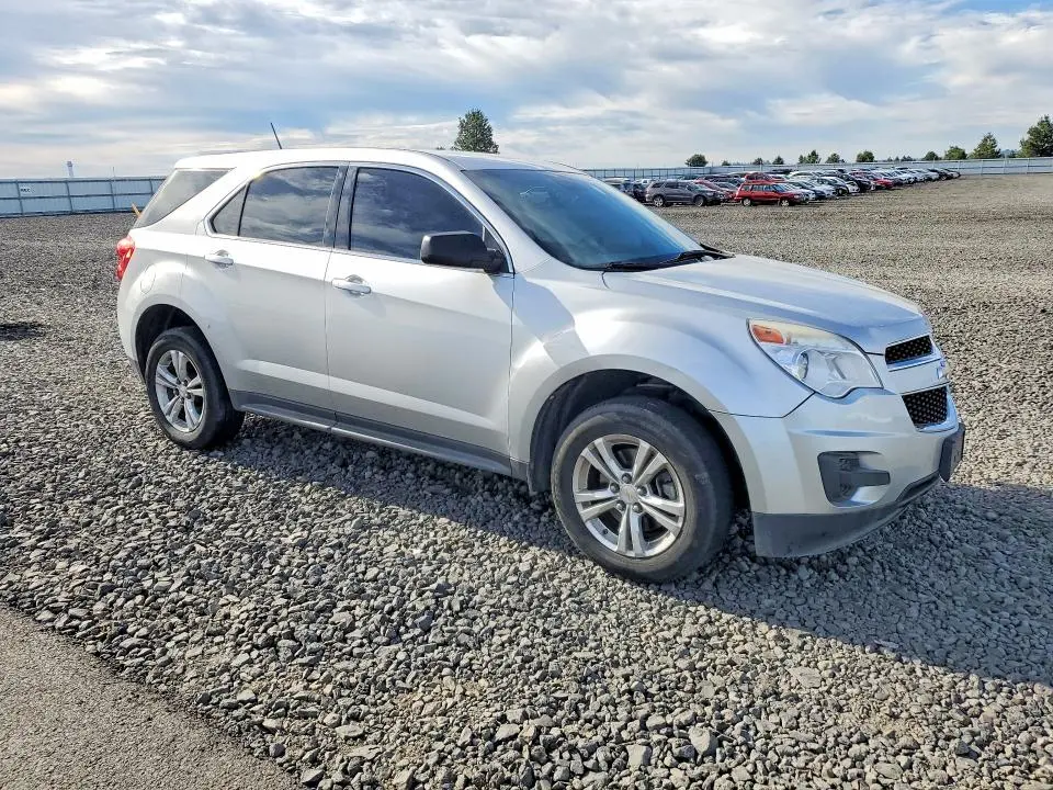 2015 CHEVROLET EQUINOX LS  