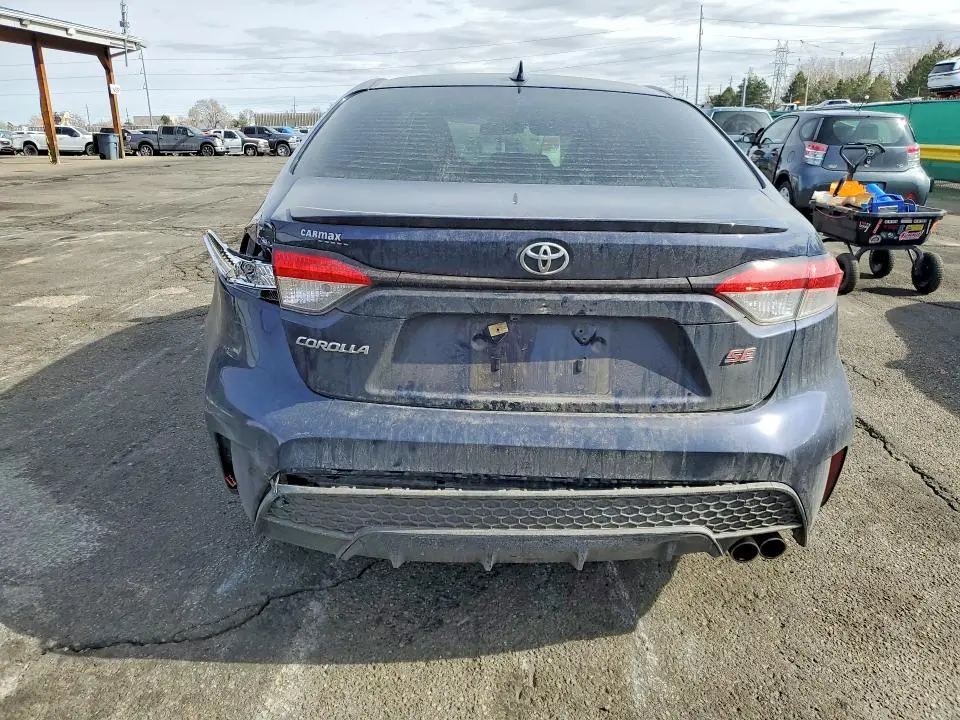 2020 TOYOTA COROLLA SE  