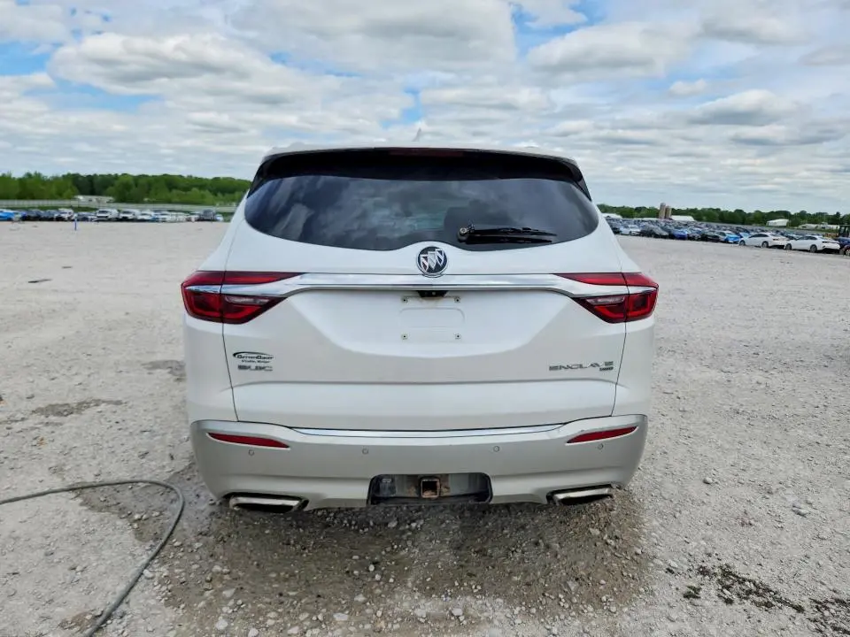 2018 BUICK ENCLAVE AVENIR  