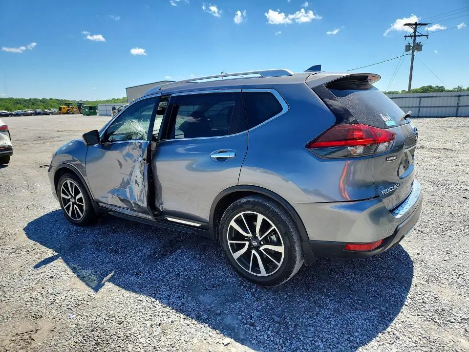 2018 NISSAN ROGUE SL  