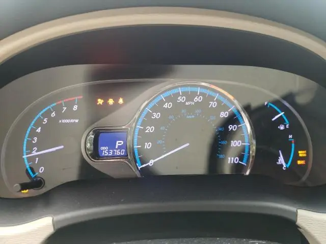 2013 TOYOTA SIENNA XLE  