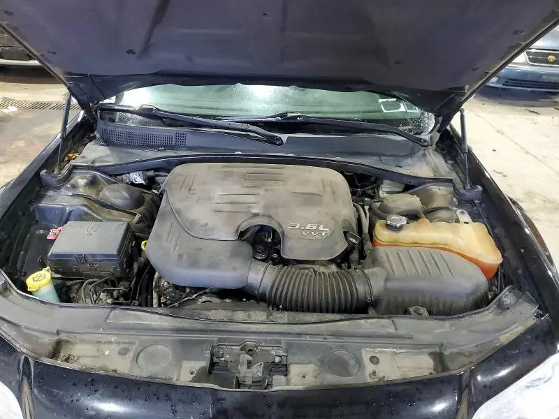 2012 CHRYSLER 300 LIMITED  