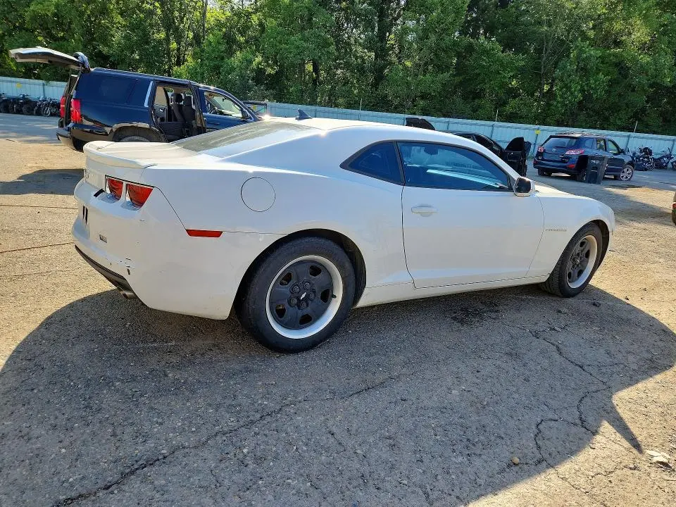 2013 CHEVROLET CAMARO LS  