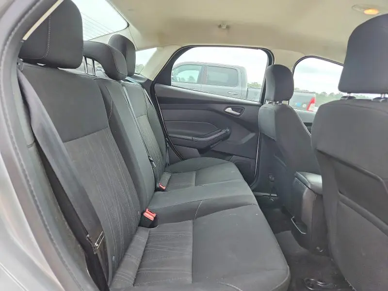 2017 FORD FOCUS S  
