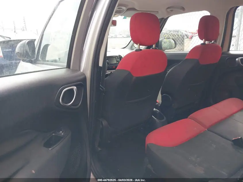 2015 FIAT 500L POP