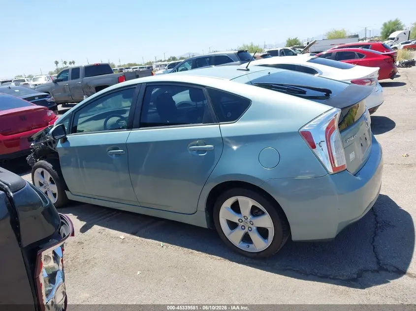 2013 TOYOTA PRIUS FIVE