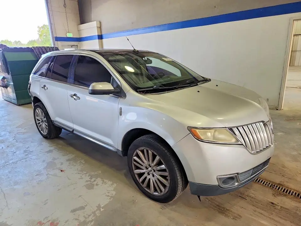 2011 LINCOLN MKX   
