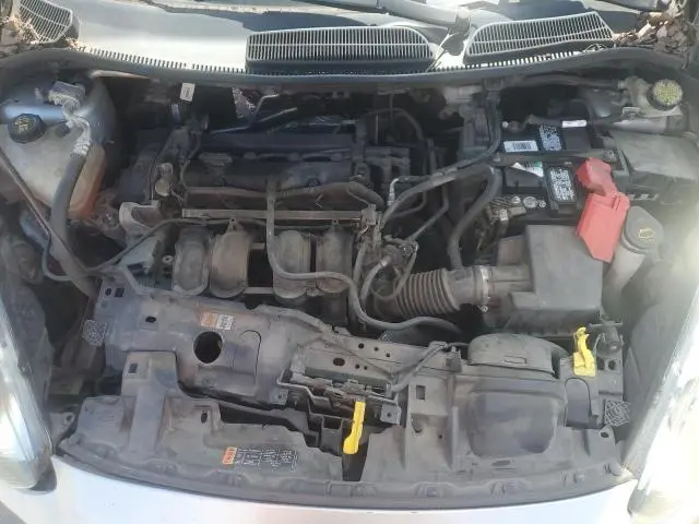 2015 FORD FIESTA SE  