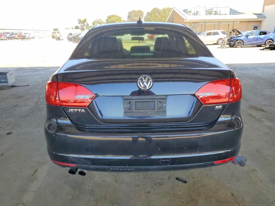 2014 VOLKSWAGEN JETTA SE  