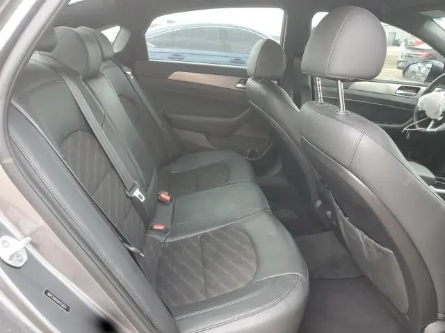 2018 HYUNDAI SONATA SPORT  