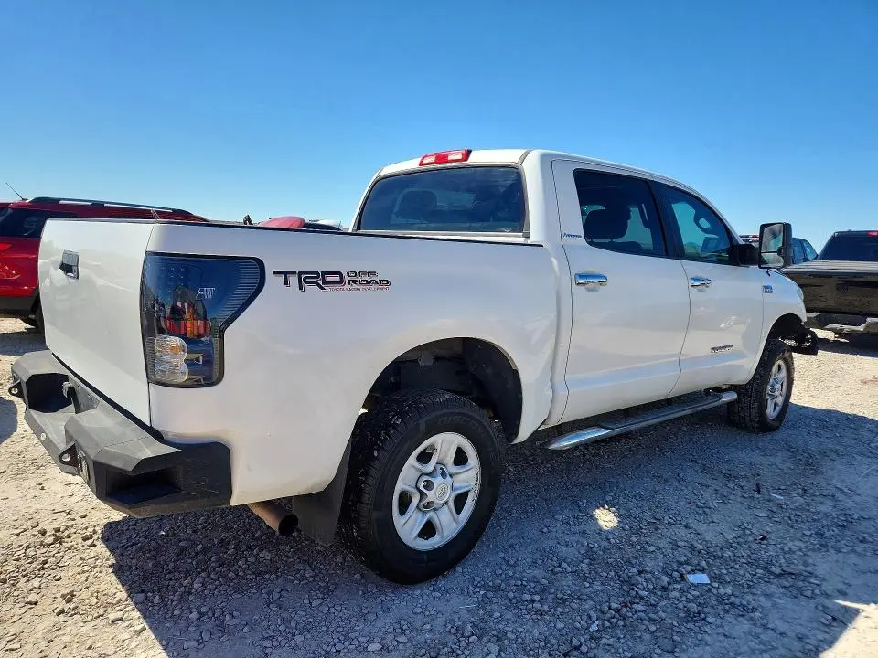 2010 TOYOTA TUNDRA CREWMAX LIMITED  