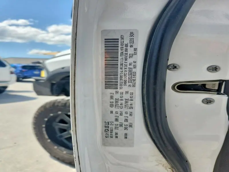 2016 RAM 2500 SLT  