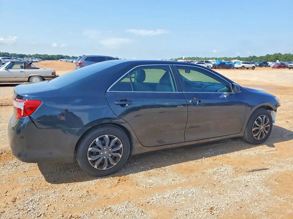 2012 TOYOTA CAMRY L  