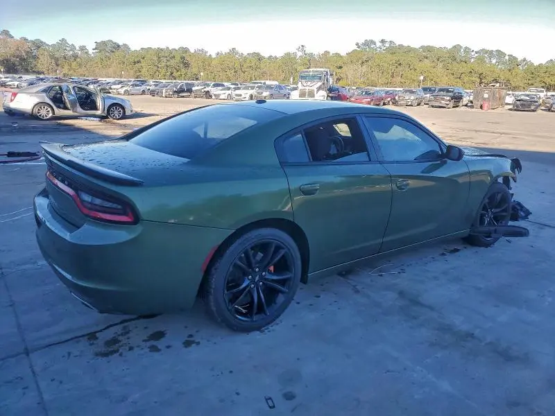2018 DODGE CHARGER SXT  