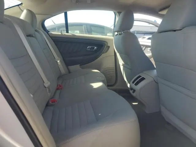 2011 FORD TAURUS SE  