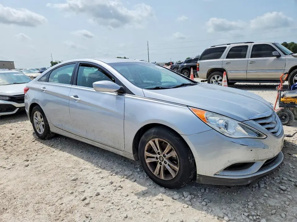 2012 HYUNDAI SONATA GLS  