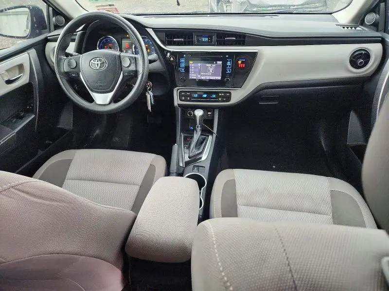 2019 TOYOTA COROLLA LE  