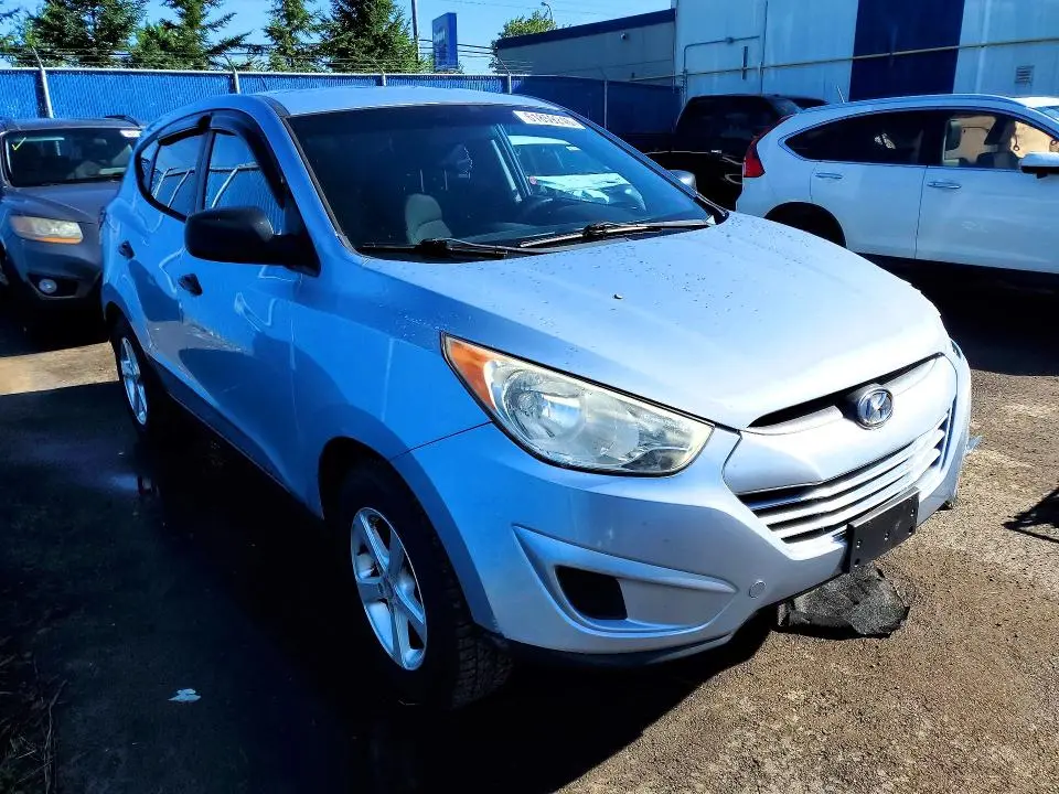 2011 HYUNDAI TUCSON GL  