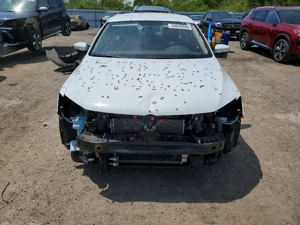 2015 VOLKSWAGEN JETTA BASE  