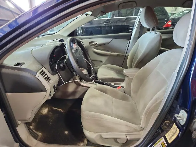 2012 TOYOTA COROLLA LE  