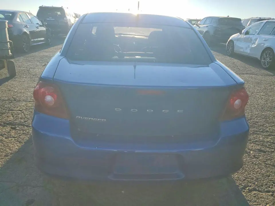 2014 DODGE AVENGER SE  