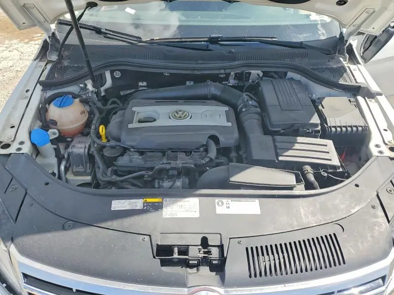 2016 VOLKSWAGEN CC BASE  
