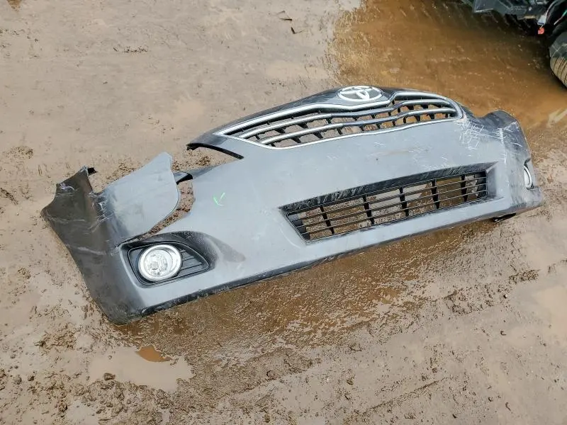 2011 TOYOTA CAMRY SE  