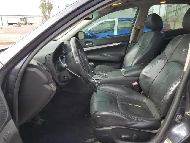 2012 INFINITI G37   